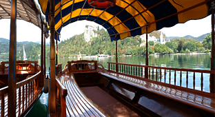 Obišči Bled z avtom-2