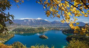 Obišči Bled z avtom-4