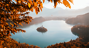 Obišči Bled z avtom-7