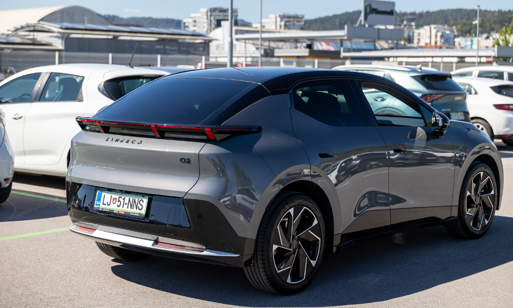 Najem Lynk&Co ATET Petrol-2